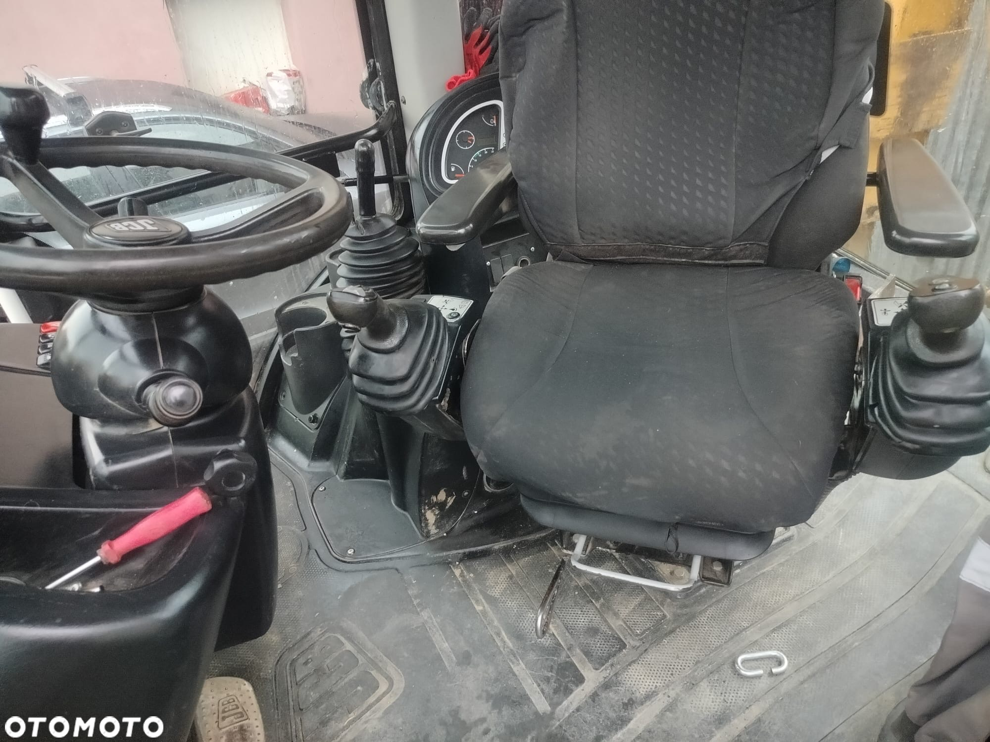 JCB 4CX - 9