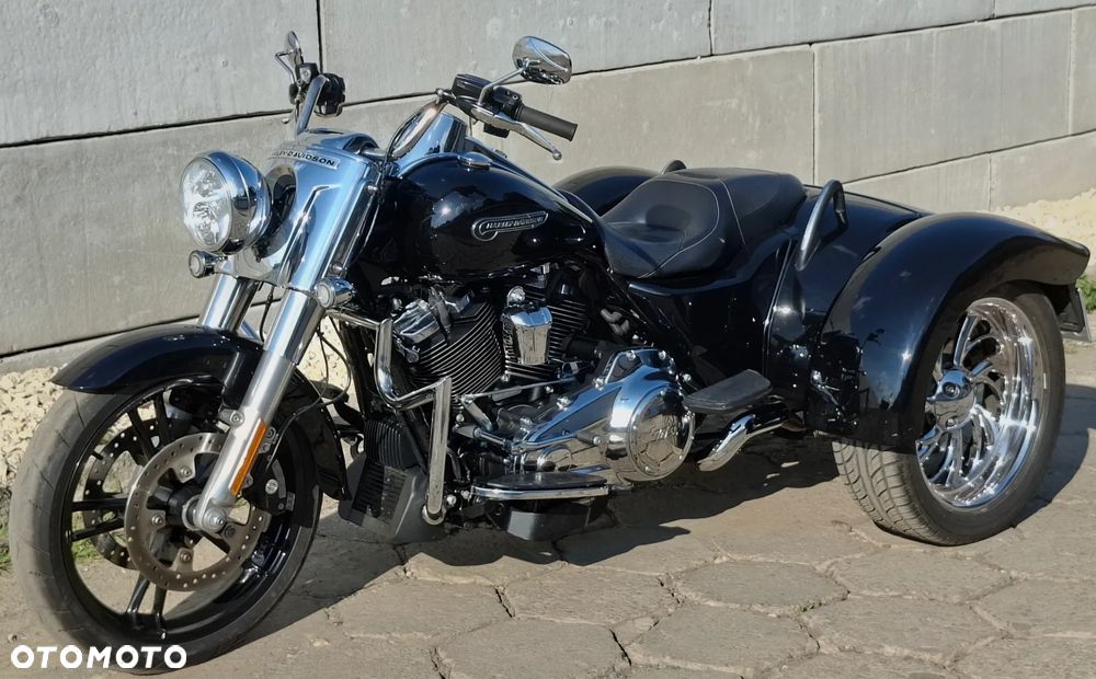 Harley-Davidson Trike Freewheeler - 10