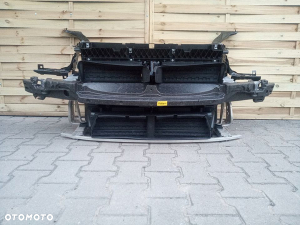 BMW 2 F45 F46 LIFT 225xe PAS PRZEDNI CHŁODNICE