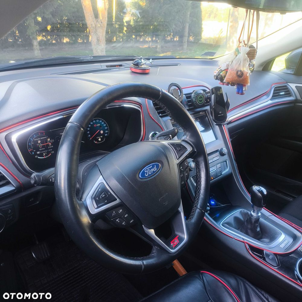 Ford Mondeo - 7