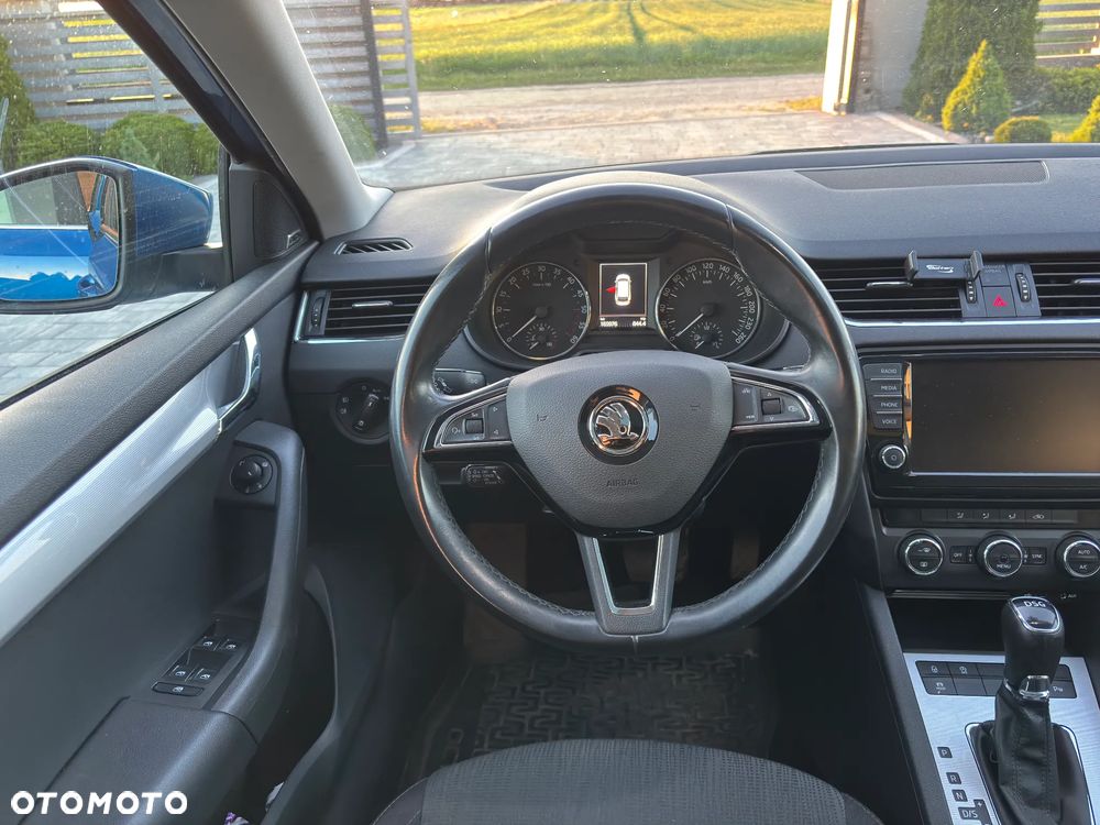 Skoda Octavia 2.0 TDI Elegance DSG - 14