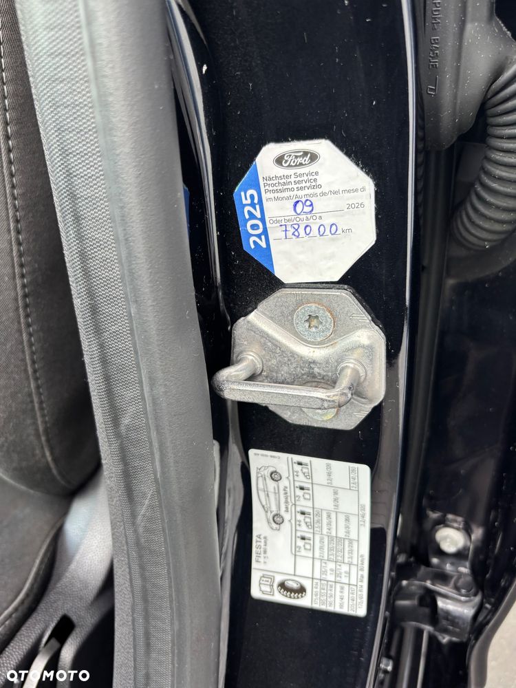 Ford Fiesta 1.0 EcoBoost Titanium X - 11