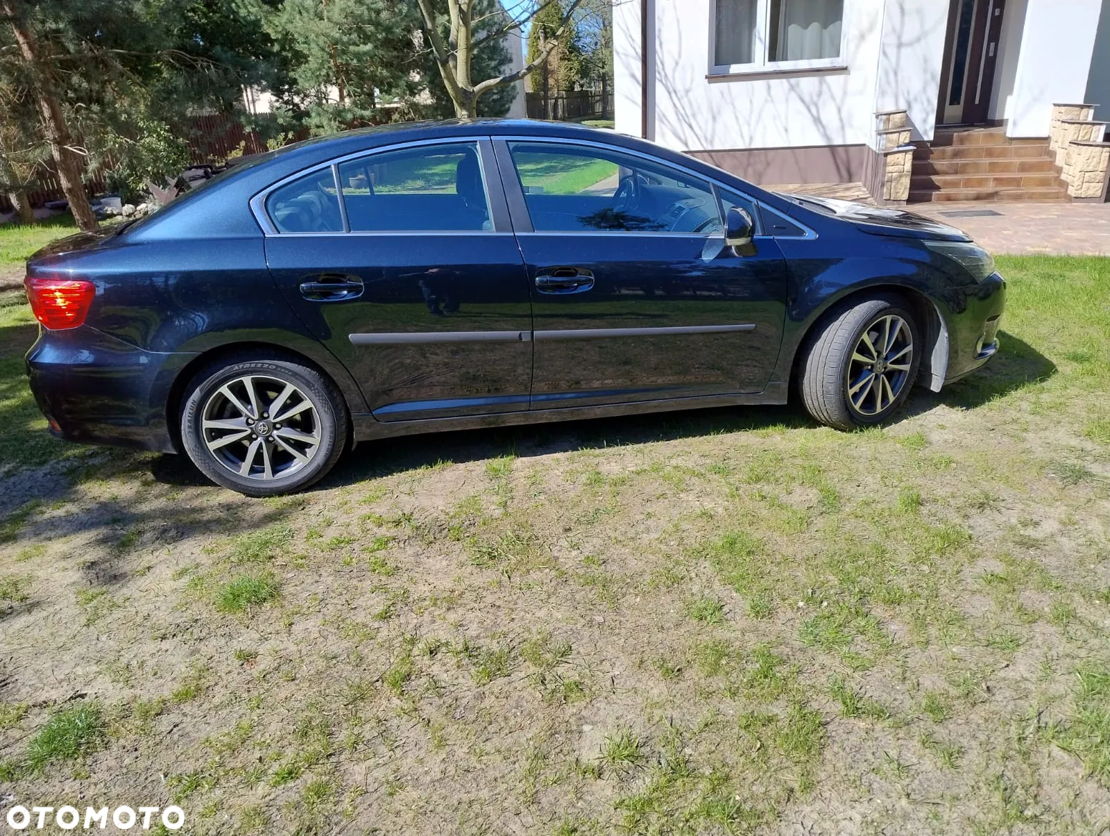 Toyota Avensis 1.8 Premium - 3