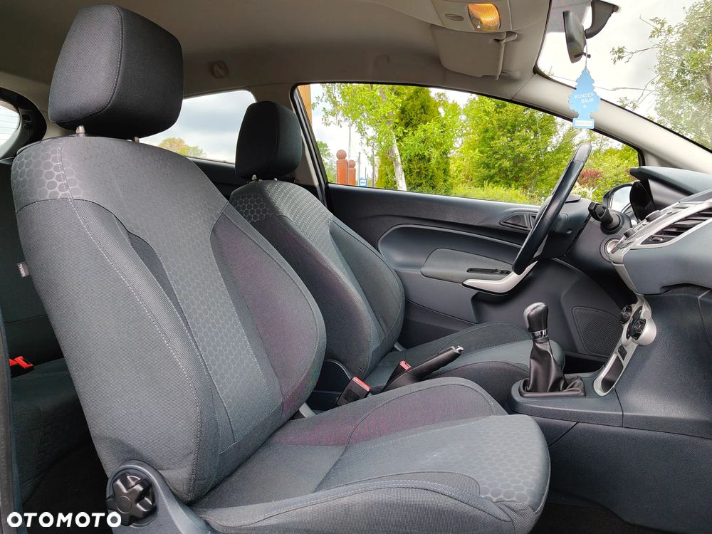 Ford Fiesta 1.4 Sport - 14