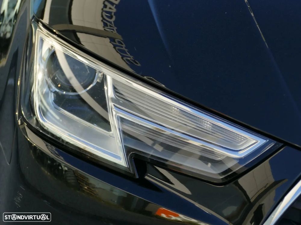 Audi A4 Avant 2.0 TDI - 11