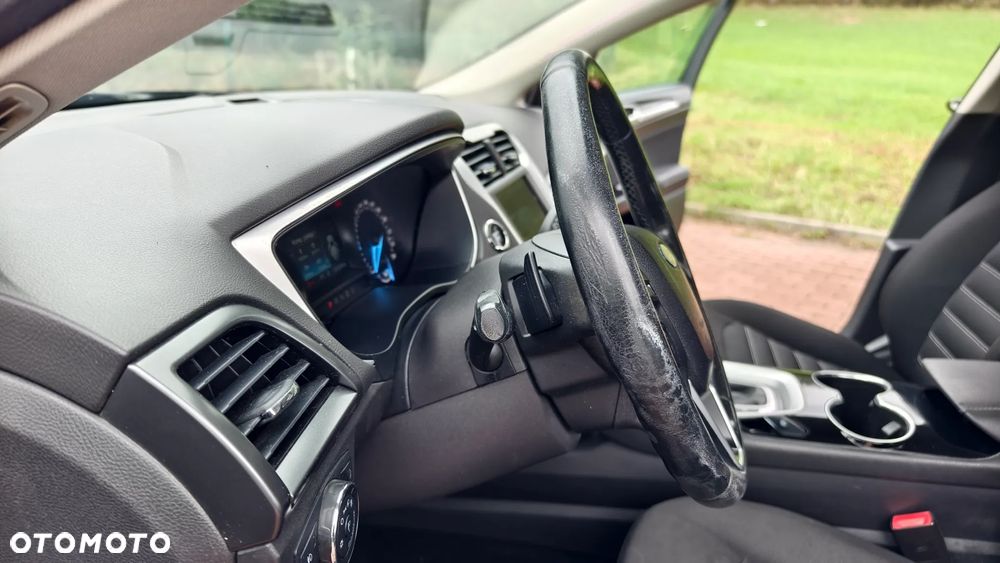 Ford Mondeo - 40