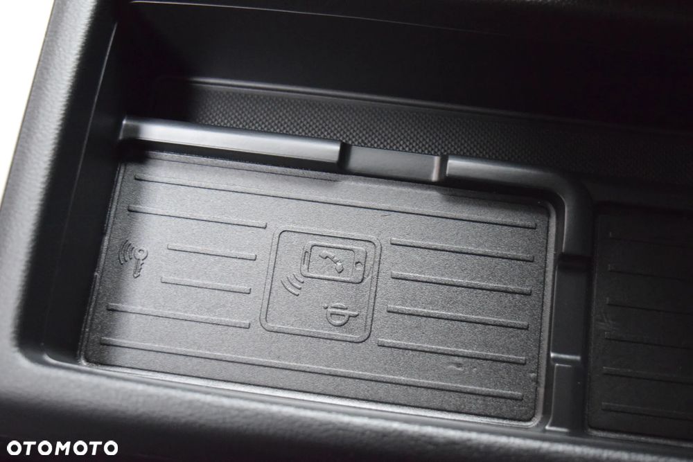 Audi A4 Avant 40 TFSI mHEV Advanced S tronic - 34