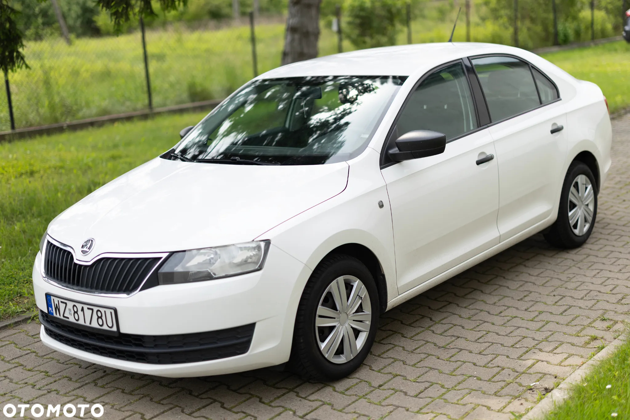 Skoda RAPID 1.2 Active - 11