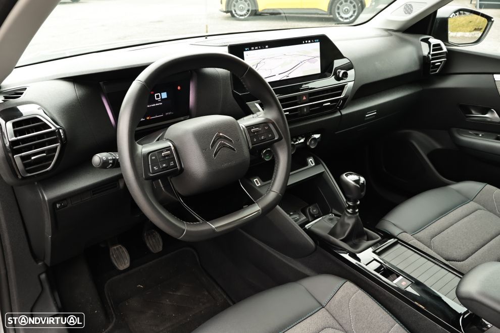 Citroën C4 1.2 PureTech Max - 23