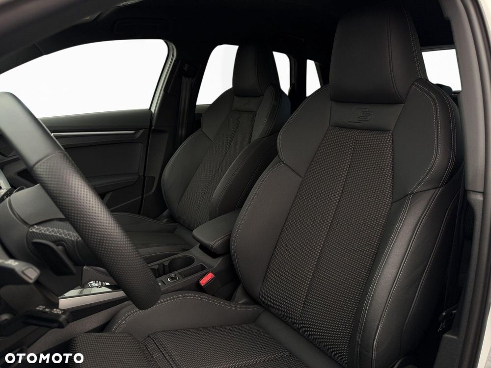 Audi A3 Sportback - 15