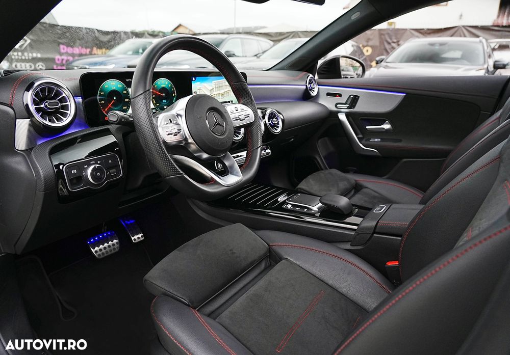 Mercedes-Benz CLA 250 e 8G-DCT AMG Line - 17