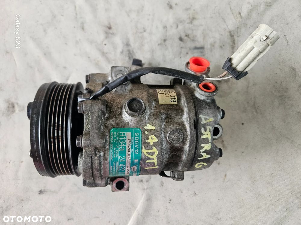 Sprężarka kompresor klimatyzacji Opel Astra G Meriva A 1,7 CDTI 24422013 1428F - 2