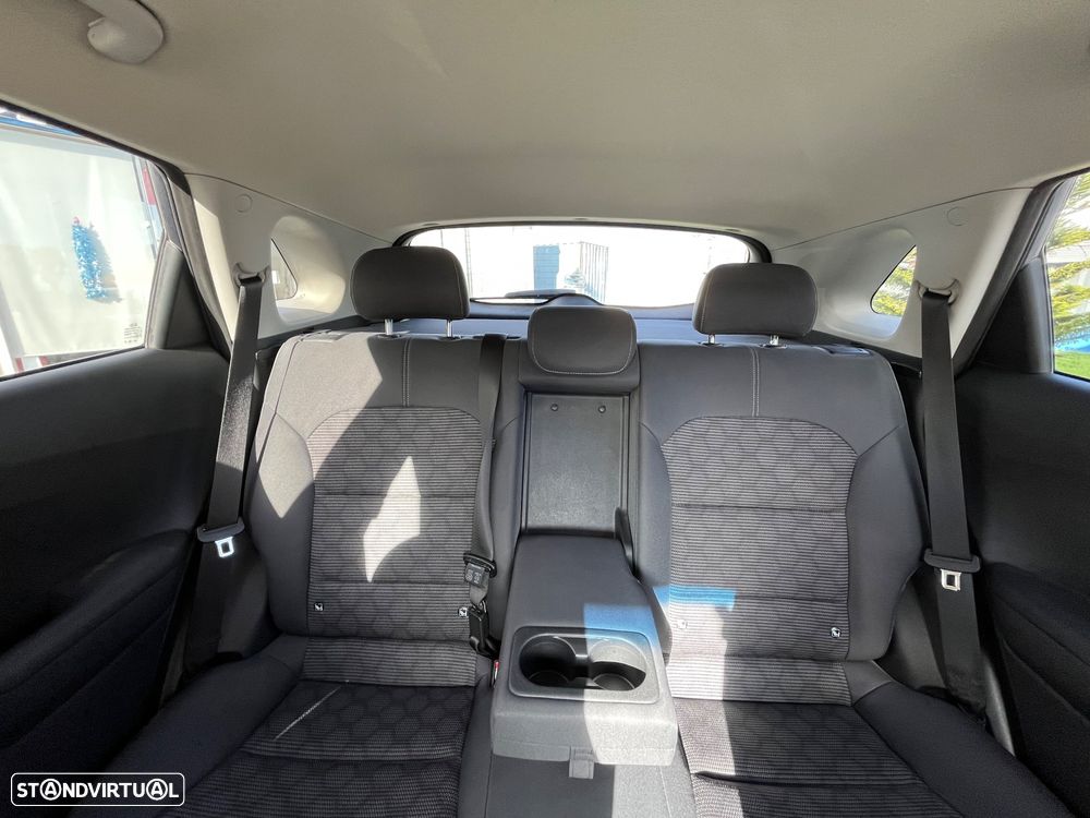 Kia Niro 1.6 GDi HEV Urban - 40