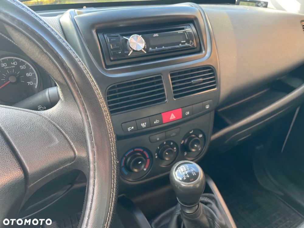Fiat Doblo - 11