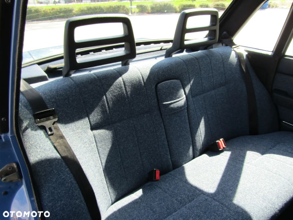 Volvo Seria 200 - 21