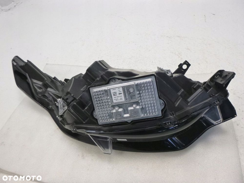 LAND ROVER DISCOVERY 5 L462 LAMPA LEWY PRZÓD LEWA PRZEDNIA 7 PIN UK NR 1 - 11