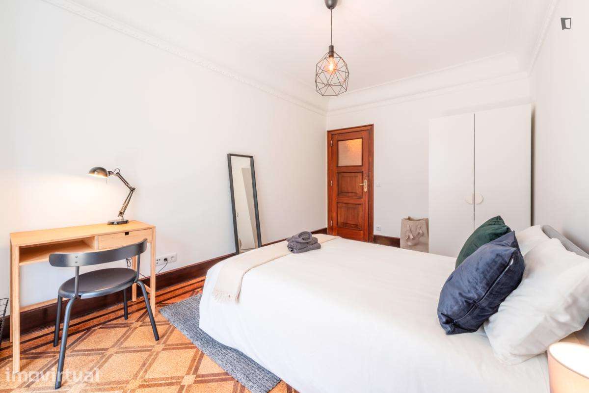 Quarto - localizado em Picoas Lisbon - Grande imagem: 3/14