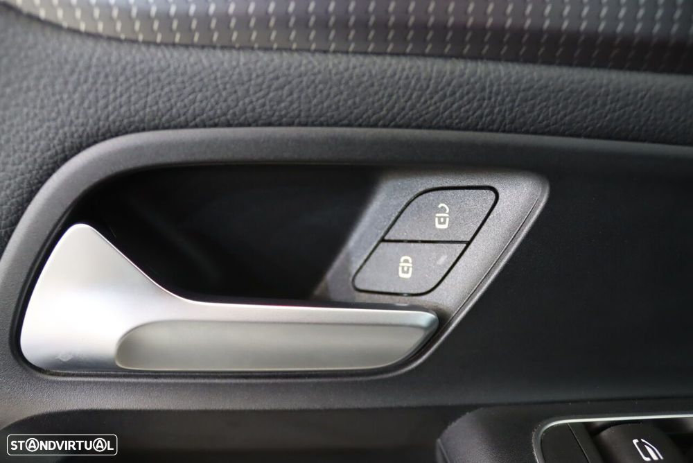 Mercedes-Benz EQA 250 Progressive - 17