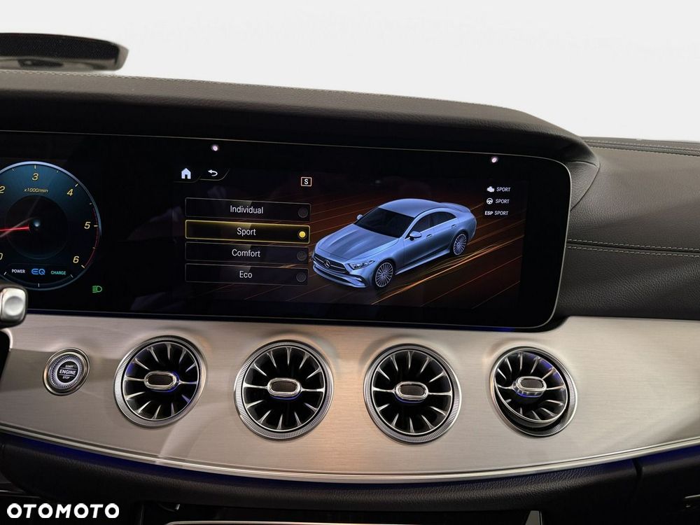 Mercedes-Benz CLS - 24