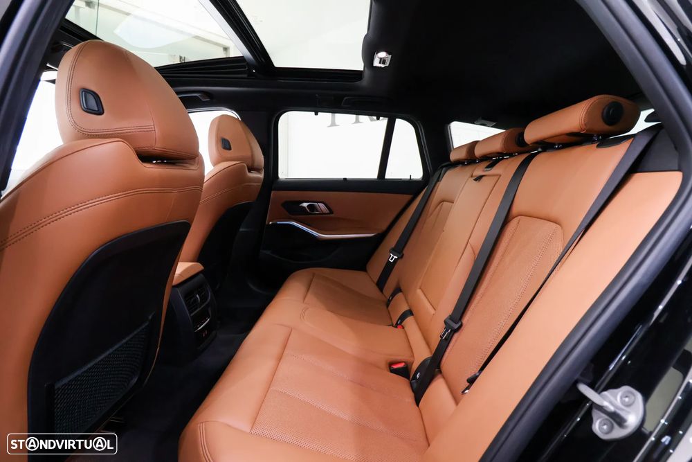 BMW 320 e Pack Desportivo M Auto - 14