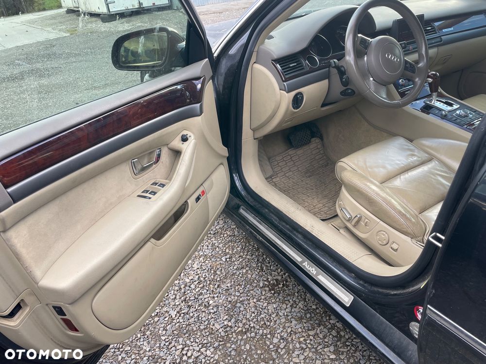 Audi A8 - 11