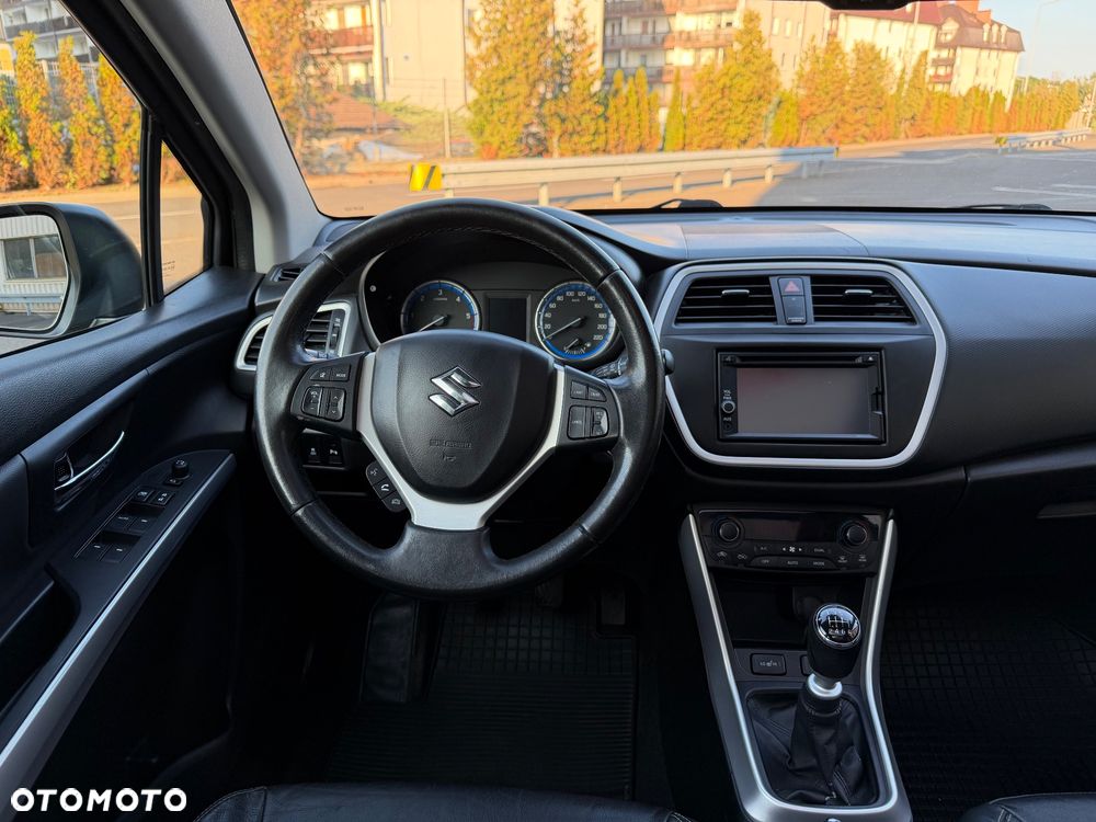 Suzuki SX4 S-Cross - 30