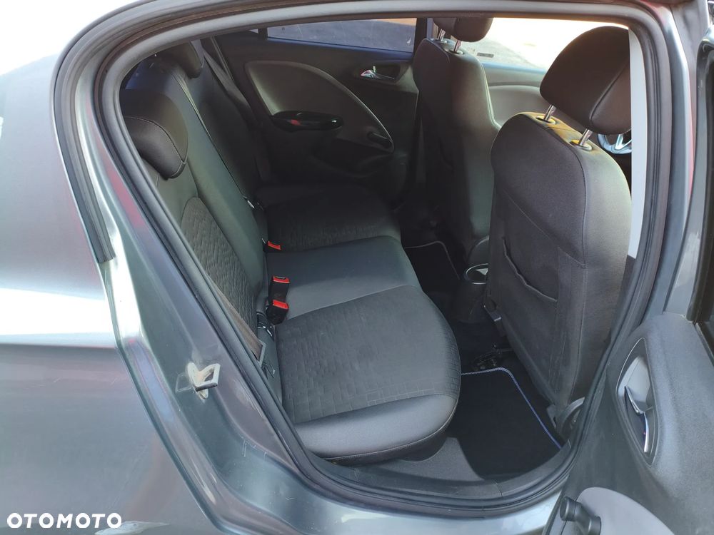 Opel Corsa 1.4 Innovation - 17
