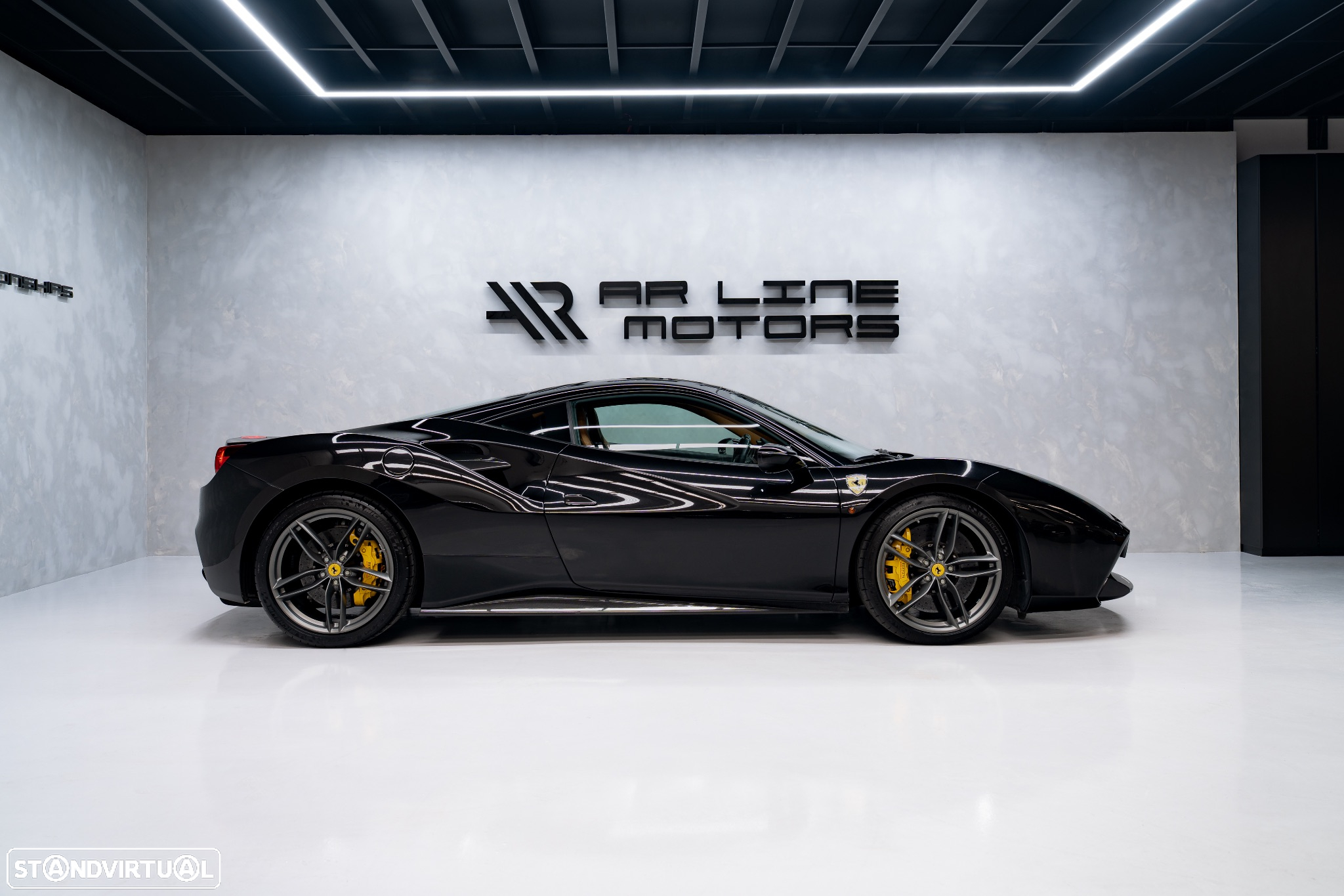 Ferrari 488 GTB - 12