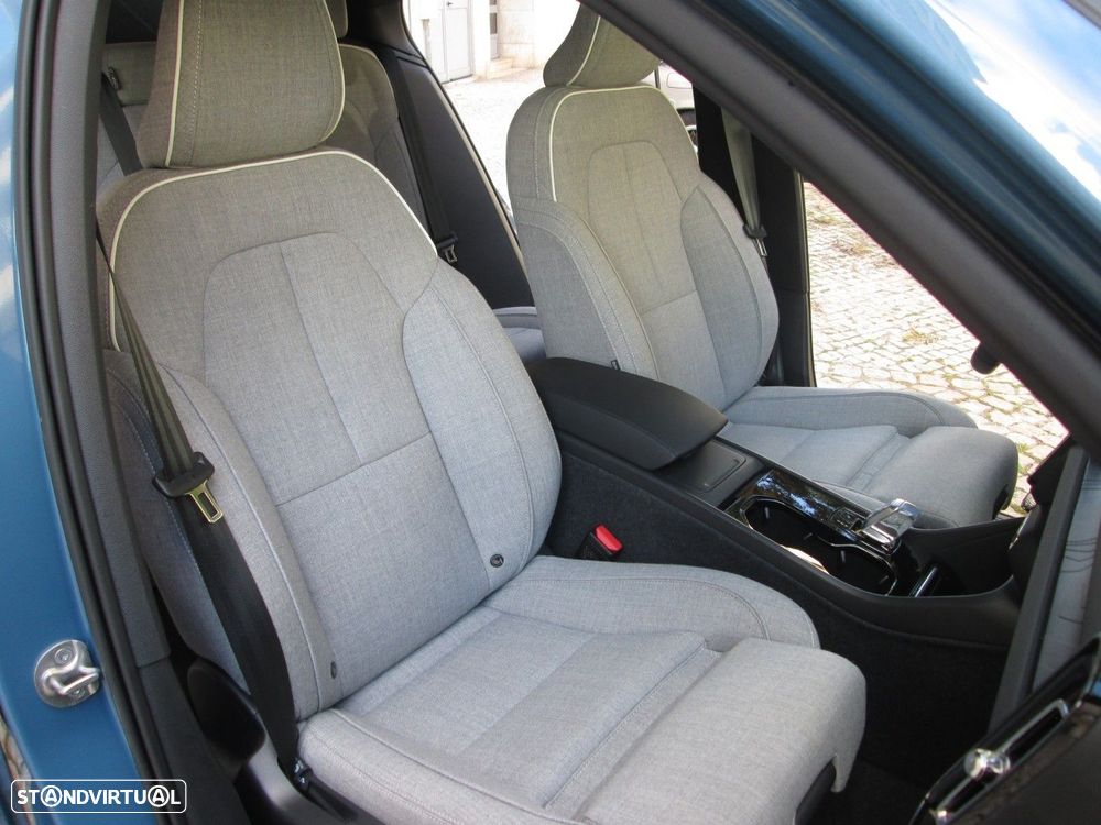 Volvo C40 Recharge Ultimate - 22