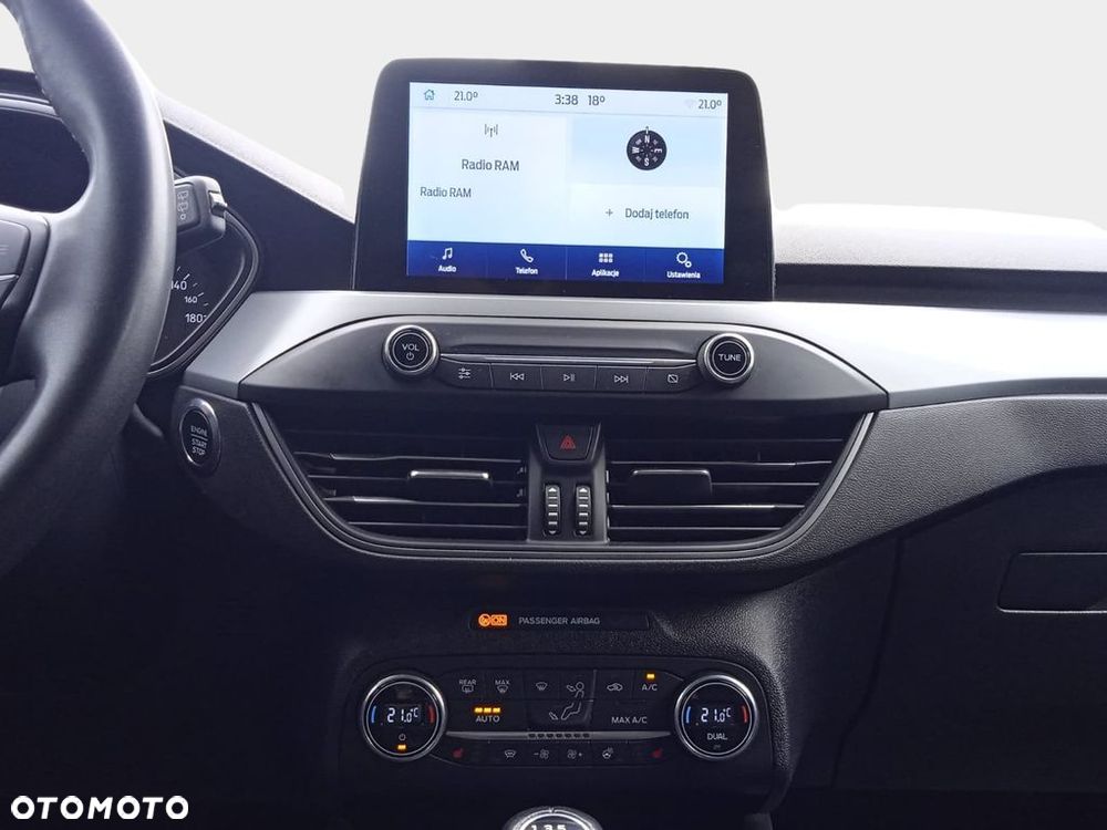 Ford Focus 1.0 EcoBoost Titanium Style - 17
