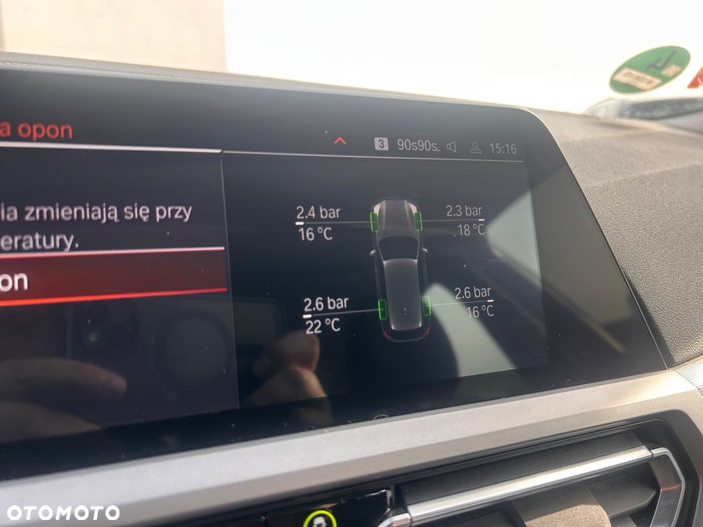 BMW Seria 3 320i Sport Line - 16