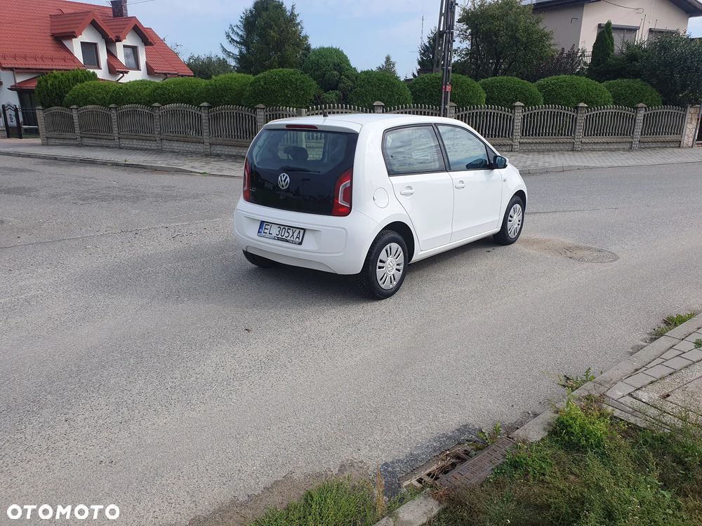 Volkswagen up! 1.0 high EU6 - 18