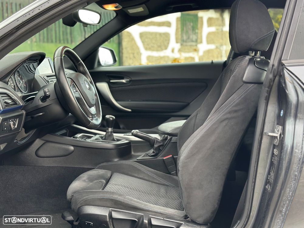 BMW 116 d Pack M - 25