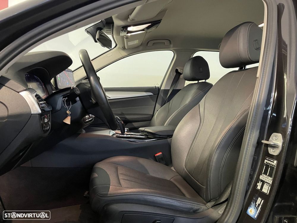 BMW 520 d Auto - 11