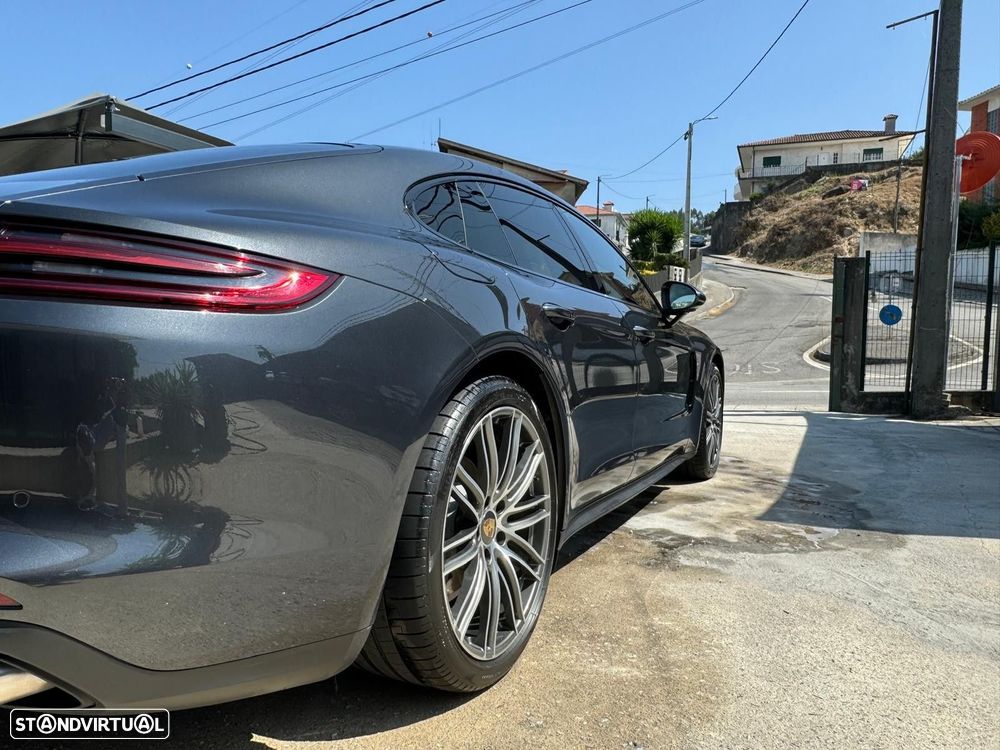 Porsche Panamera 4 S - 53