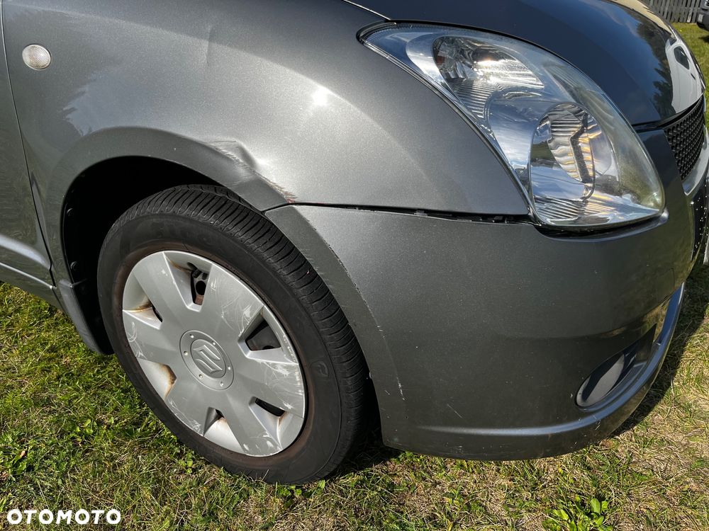 Suzuki Swift - 12