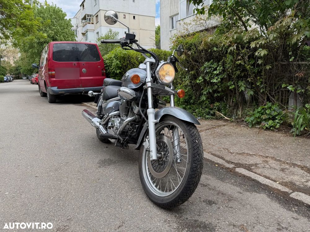 Suzuki Intruder VL 250 - 2