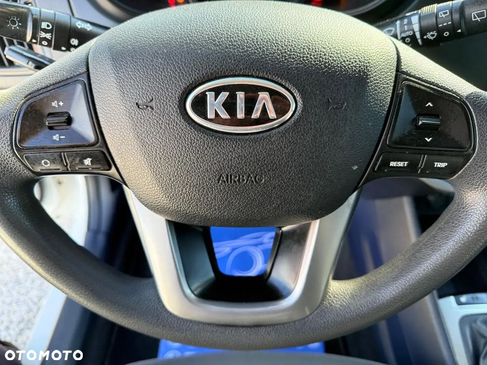 Kia Rio 1.1 CRDI Attract - 20