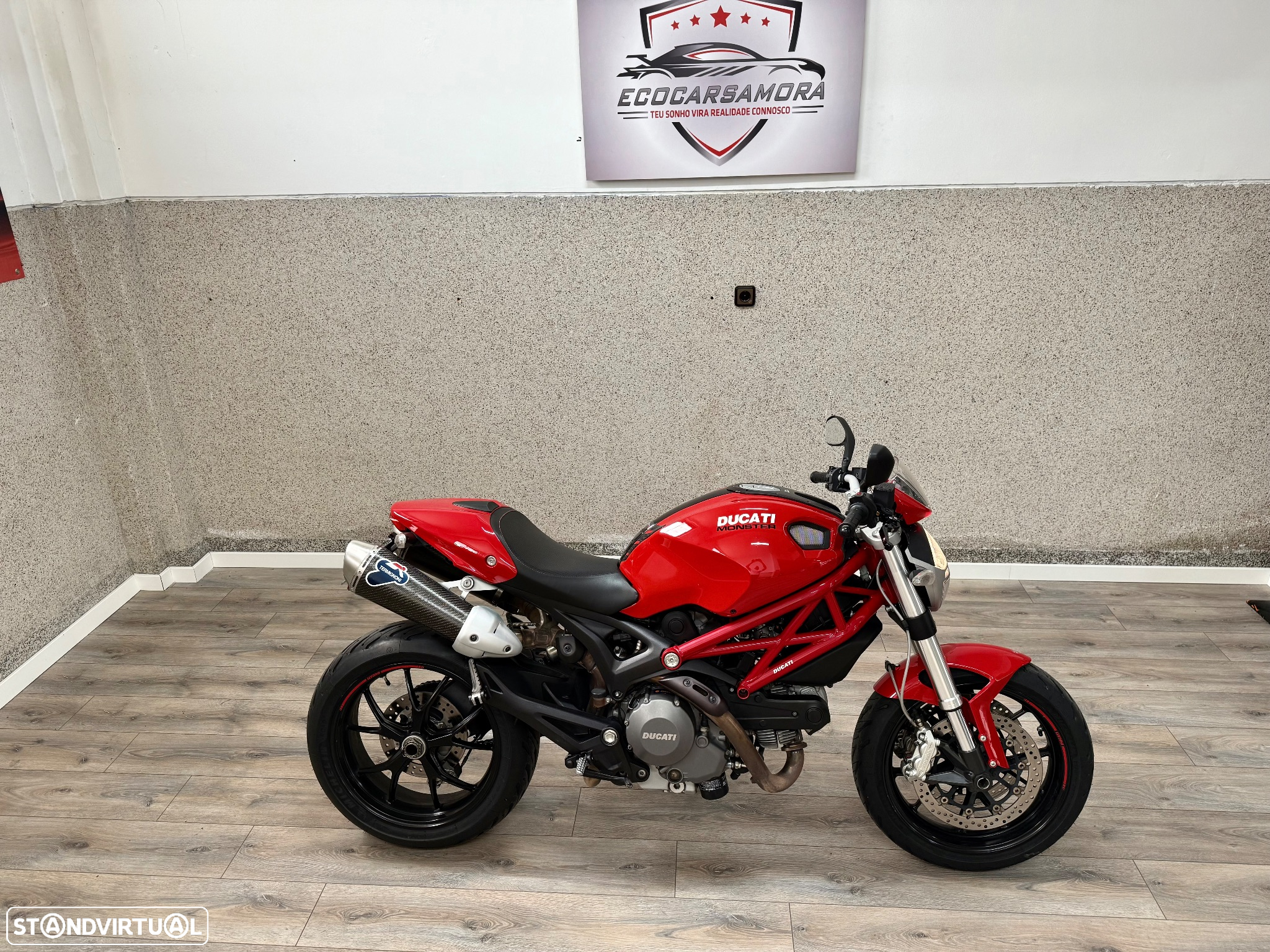 Ducati Monster 796 - 5