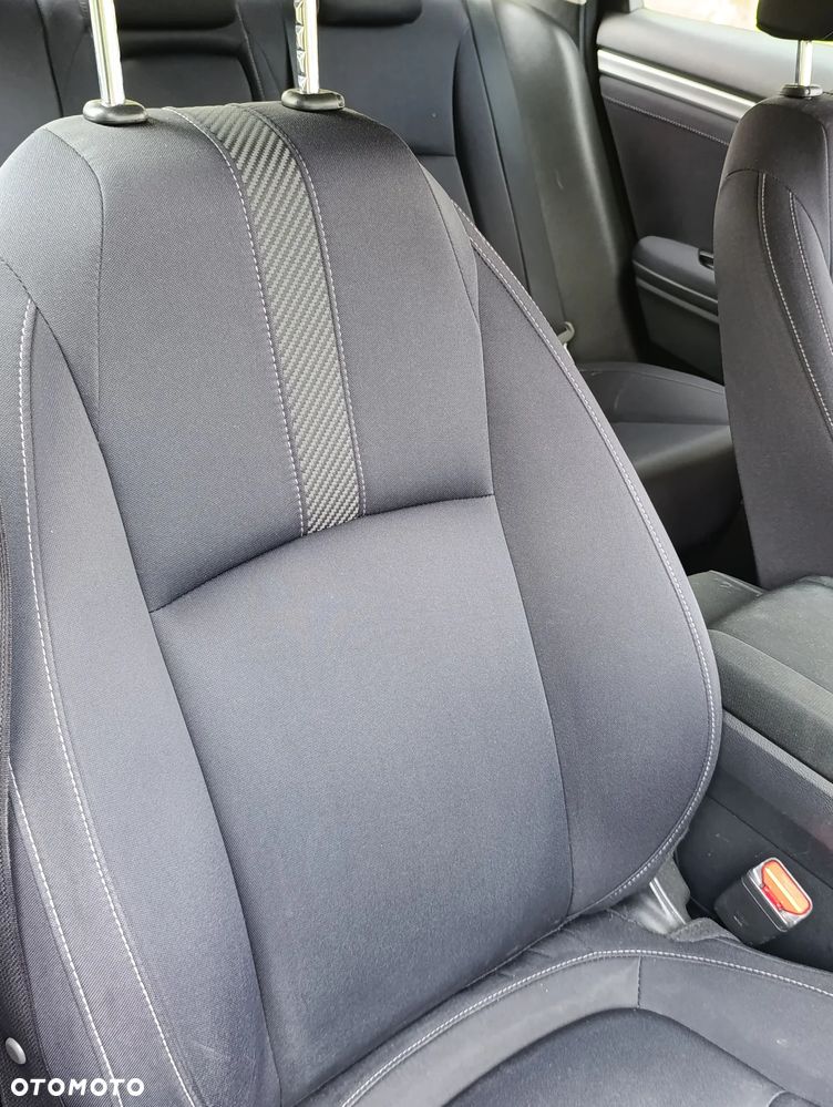Honda Civic 1.5 T Prestige (Navi) - 18