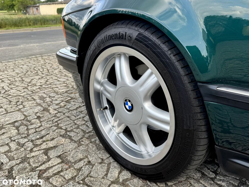 BMW Seria 7 - 40