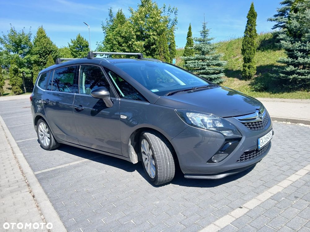 Opel Zafira - 1