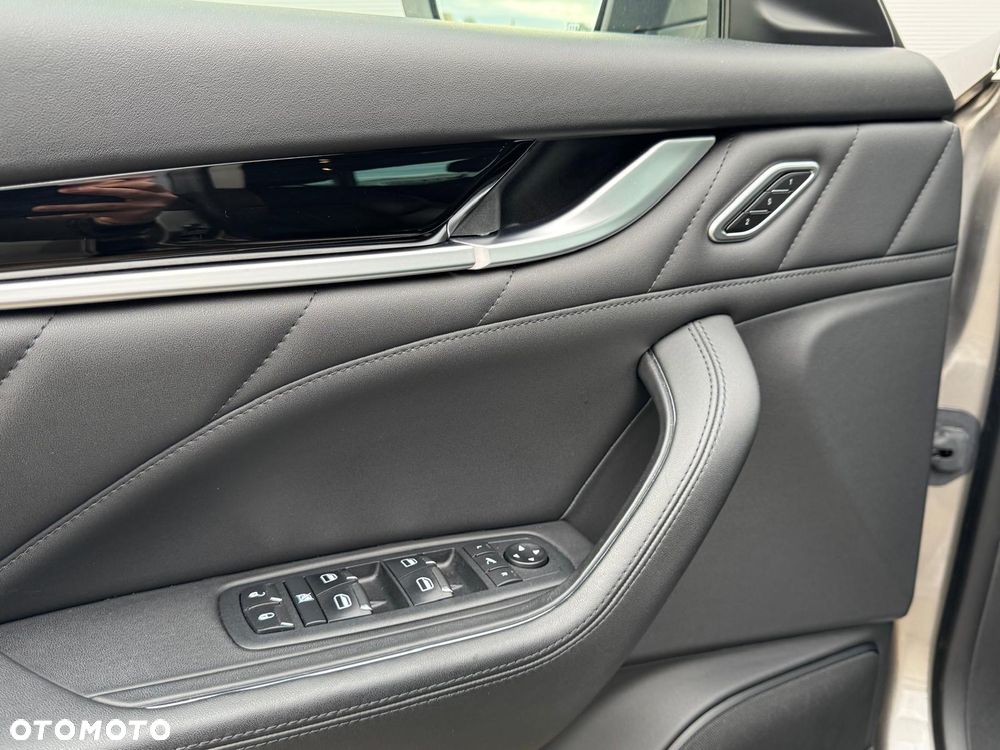 Maserati Levante MHEV GT - 29