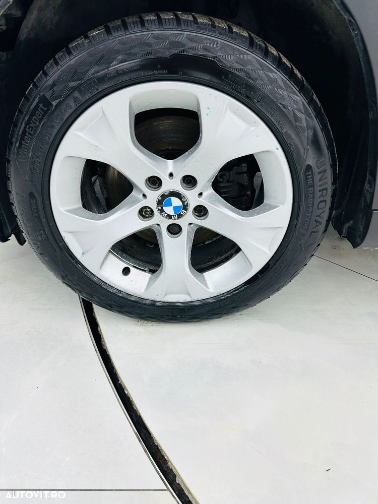 BMW X1 sDrive18d Sport Line - 9