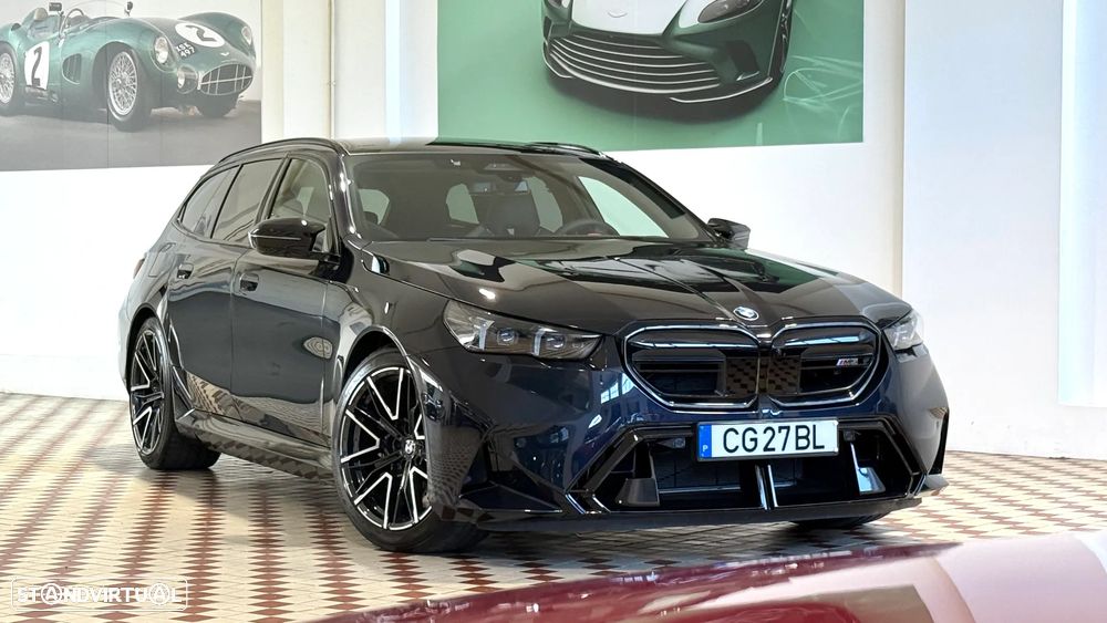 BMW M5 Touring xDrive - 6