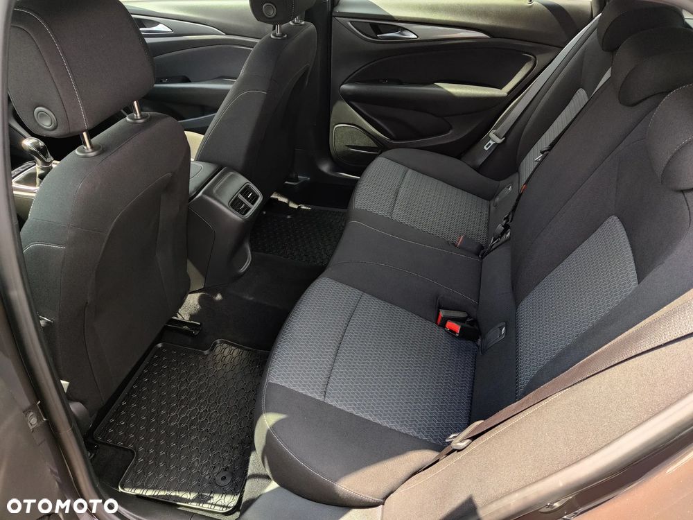 Opel Insignia 1.5 Business - 13