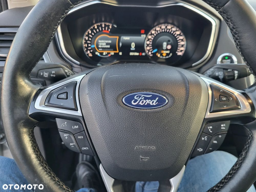 Ford Mondeo 2.0 TDCi Titanium - 20