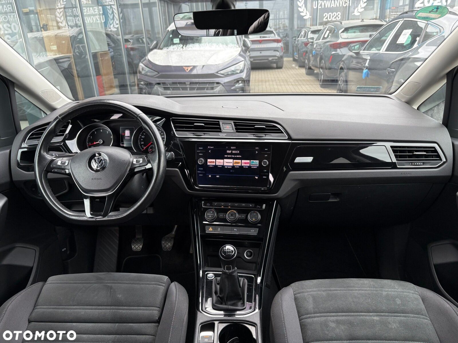 Volkswagen Touran 1.5 TSI EVO Highline - 9