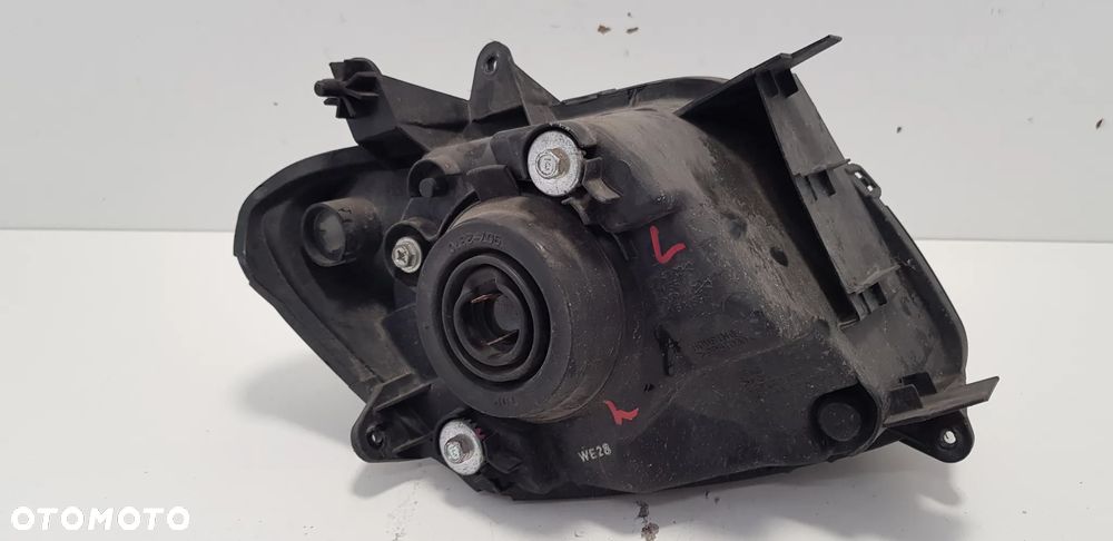 Suzuki AN 650 Burgman 03-12 Lewy Reflektor - 2