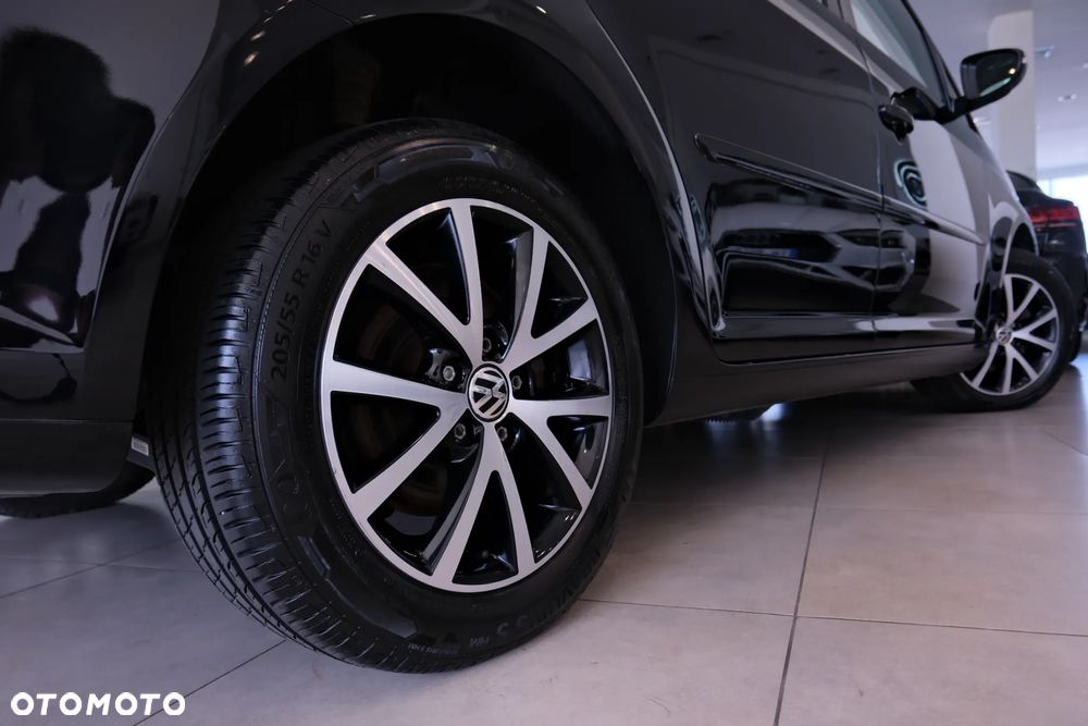 Volkswagen Touran 1.4 TSI Comfortline - 11